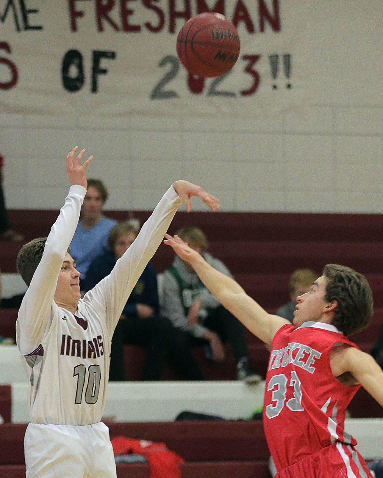 Truckee at Elko Boys Basketball (25).jpg